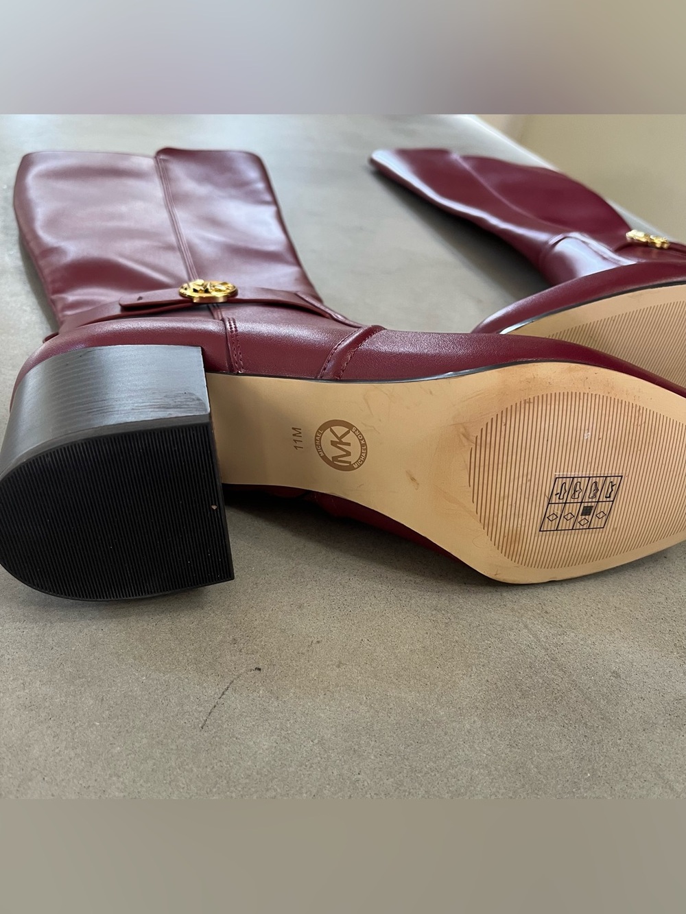 Michael Kors Carmen Riding Boots in the color Mulberry Size 11 - Picture 4 of 16